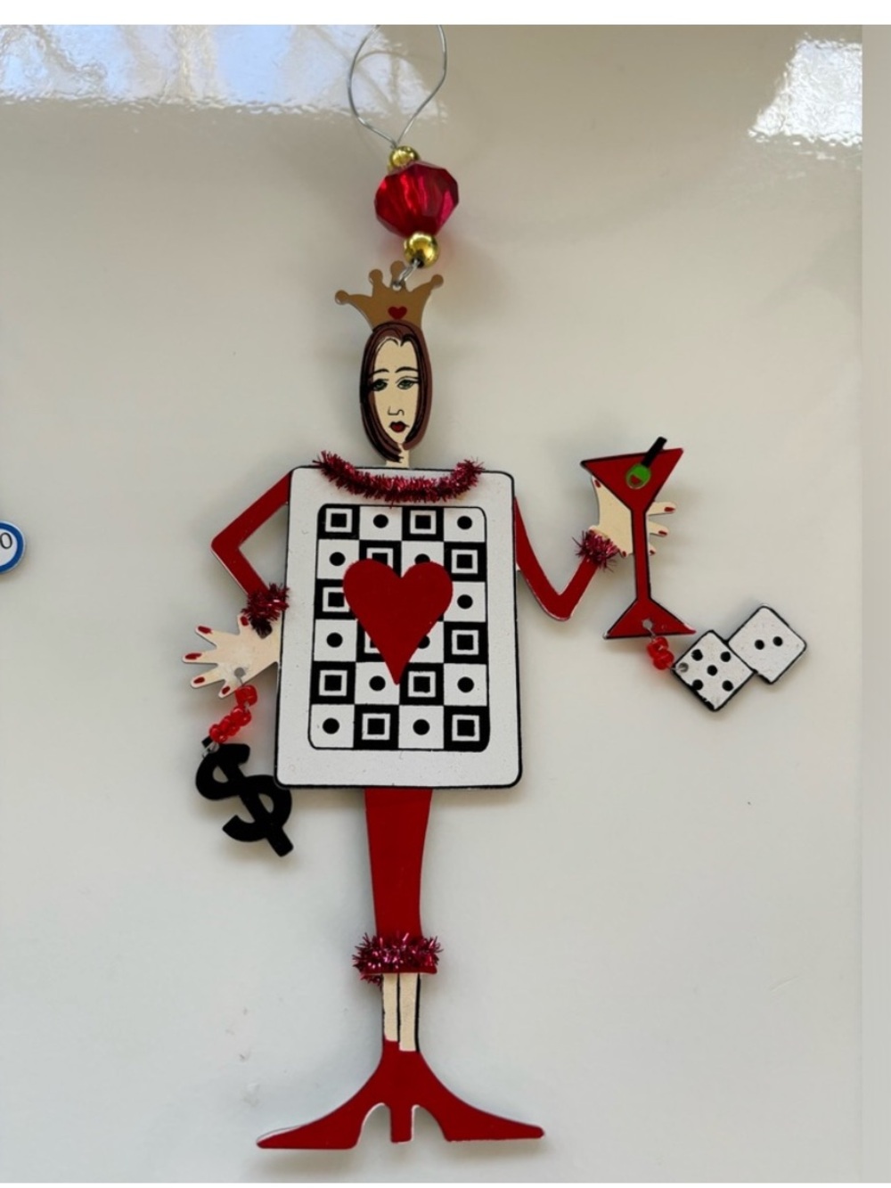 Karen Rossi Silvestri Metal Art King and Queen of Hearts Painted Hanging Decor - Picture 5 of 8